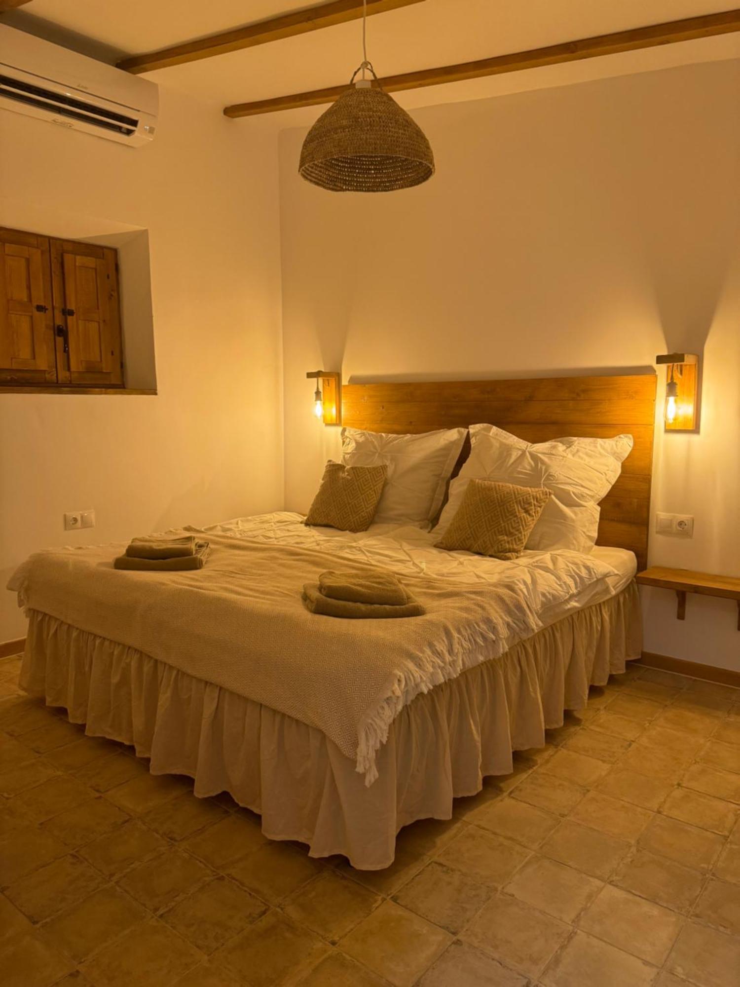 Santa Teresa Bed & Breakfast Andalusien Pizarra Exterior photo